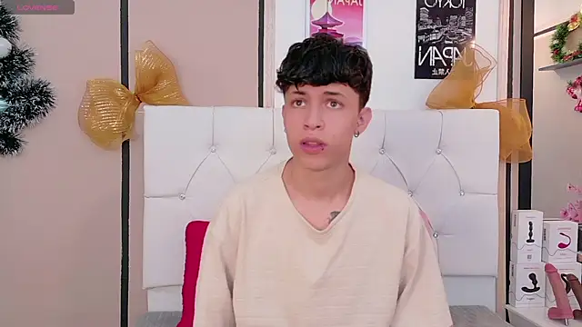 Axel  Evans online show from 12.20.25