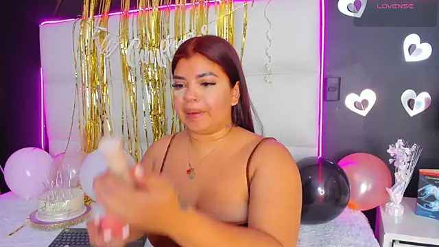 Gigi duran online show from 04.28.26