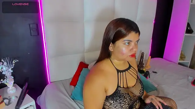 Gigi duran online show from 07.30.26