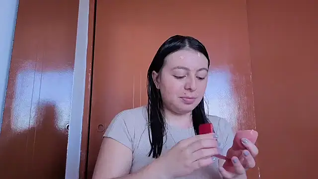 MiaKimky online show from 11.07.25