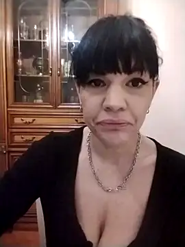 Snapshot of SarettaB90 chatting on 01.07.26 SarettaB90 online show from 01.07.26