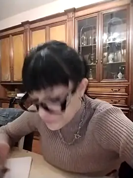 Snapshot of SarettaB90 chatting on 01.18.26 SarettaB90 online show from 01.18.26