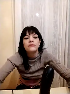 Snapshot of SarettaB90 chatting on 02.10.26 SarettaB90 online show from 02.10.26