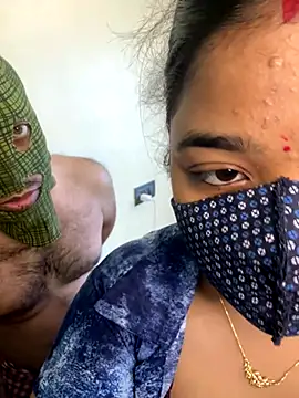 SwatiCam online show from 09.26.25