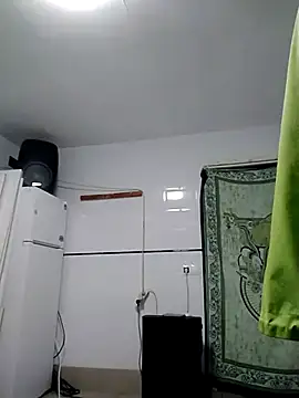 Snapshot of Zk1980 chatting on 10.21.25 Zk1980 online show from 10.21.25