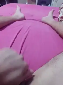 Snapshot of pauzaogrande1 chatting on 12.04.25 pauzaogrande1 online show from 12.04.25