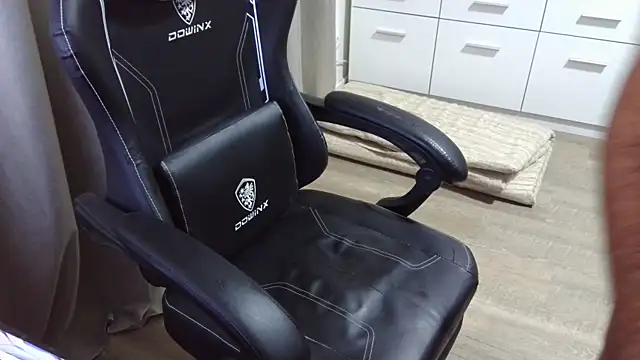 Milo9210 online show from 11.01.25