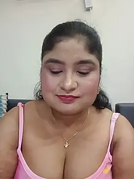 Snapshot of hornyriyanka chatting on 06.21.26 hornyriyanka online show from 06.21.26
