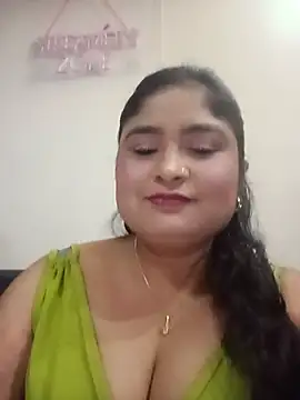 Snapshot of hornyriyanka chatting on 07.01.26 hornyriyanka online show from 07.01.26