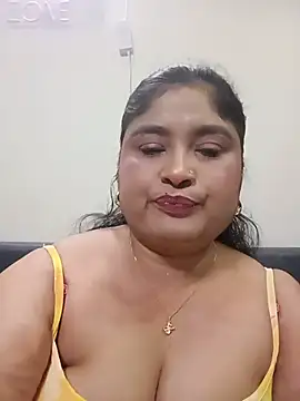 Snapshot of hornyriyanka chatting on 07.17.26 hornyriyanka online show from 07.17.26
