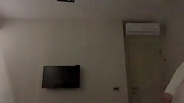 Snapshot of Gilin1 chatting on 02.03.26 Gilin1 online show from 02.03.26