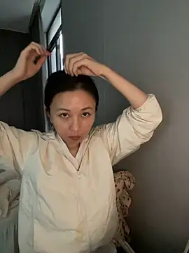 haiyan125216 online show from 11.26.25