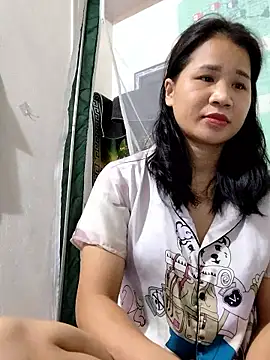 Snapshot of Maria2299 chatting on 09.16.25 Maria2299 online show from 09.16.25