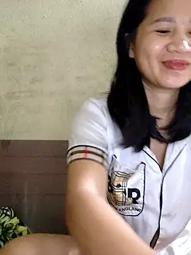 Snapshot of Maria2299 chatting on 09.18.25 Maria2299 online show from 09.18.25