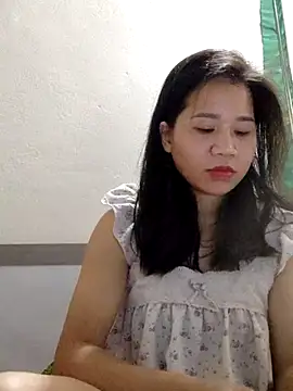 Snapshot of Maria2299 chatting on 10.16.25 Maria2299 online show from 10.16.25