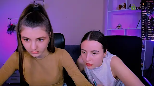 lissa night online show from 11.18.25