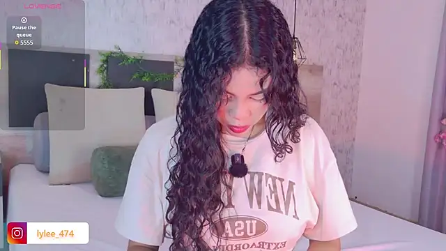 Celine Lee online show from 01.07.26