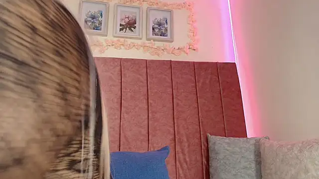 Barbiie 98 online show from 04.24.26