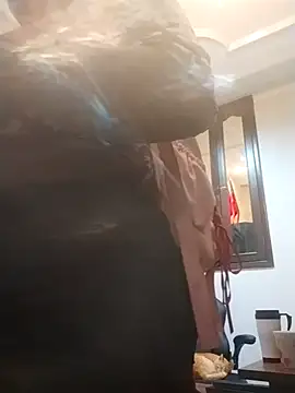 Snapshot of SheilaCoopers_ chatting on 09.19.25 SheilaCoopers online show from 09.19.25