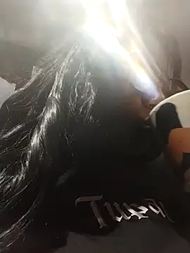 Snapshot of SheilaCoopers_ chatting on 10.06.25 SheilaCoopers online show from 10.06.25