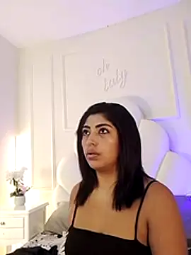 Kaylachannell online show from 07.09.26
