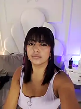 Kaylachannell online show from 07.10.26
