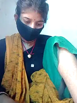 Snapshot of juhijaan2005 chatting on 09.25.25 juhijaan2005 online show from 09.25.25