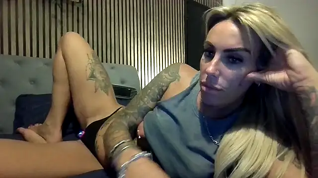 poppyinga1 online show from 11.09.25