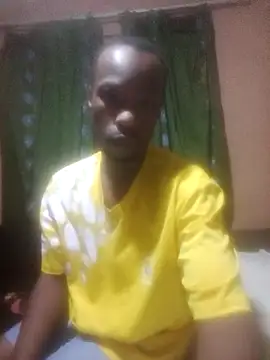 Snapshot of KingBonga chatting on 09.11.25 KingBonga online show from 09.11.25