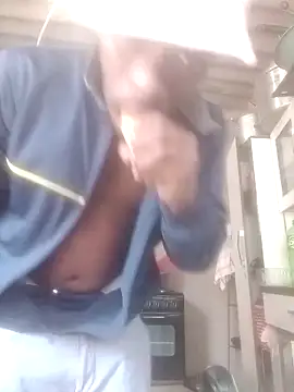 Snapshot of KingBonga chatting on 09.15.25 KingBonga online show from 09.15.25