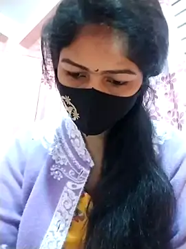 Snapshot of Prionti- chatting on 12.23.25 Prionti- online show from 12.23.25