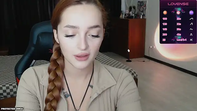 Snapshot of wwwlexicom chatting on 11.16.25 wwwlexicom online show from 11.16.25