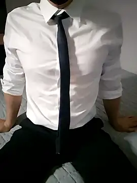 111owo111 online show from 06.30.26