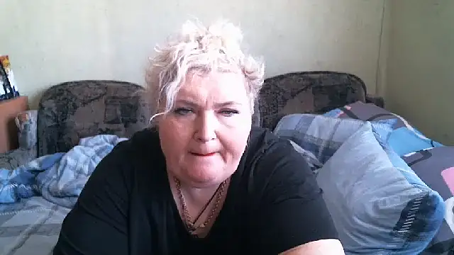 Snapshot of Lana555 chatting on 09.13.25 Lana555 online show from 09.13.25