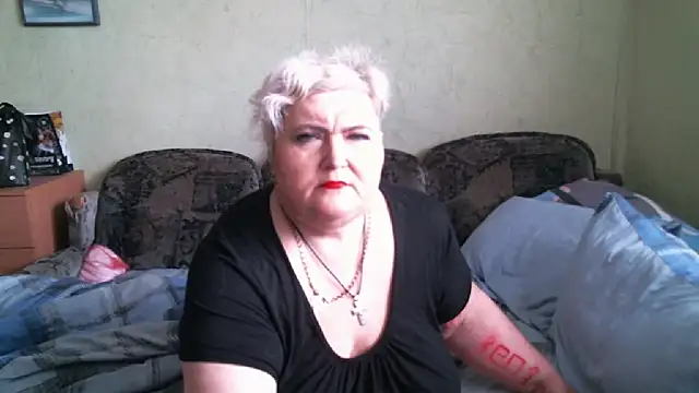 Snapshot of Lana555 chatting on 09.20.25 Lana555 online show from 09.20.25