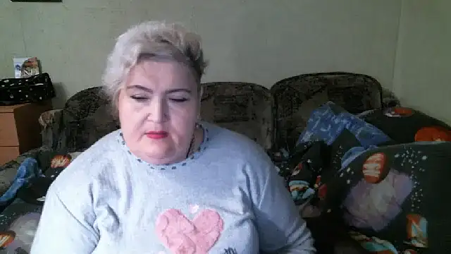 Snapshot of Lana555 chatting on 09.29.25 Lana555 online show from 09.29.25