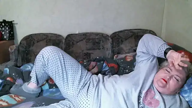 Snapshot of Lana555 chatting on 10.13.25 Lana555 online show from 10.13.25