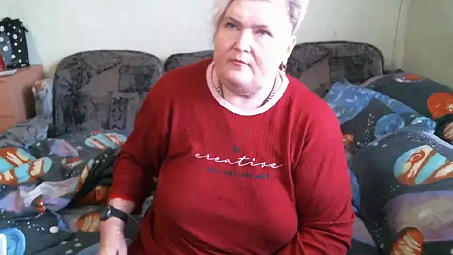 Snapshot of Lana555 chatting on 10.19.25 Lana555 online show from 10.19.25