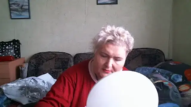 Snapshot of Lana555 chatting on 10.20.25 Lana555 online show from 10.20.25