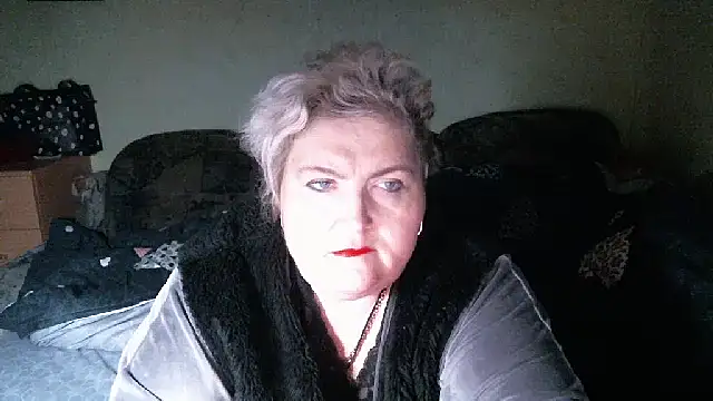 Snapshot of Lana555 chatting on 10.23.25 Lana555 online show from 10.23.25