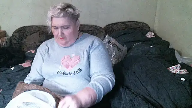 Snapshot of Lana555 chatting on 11.01.25 Lana555 online show from 11.01.25