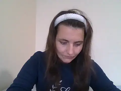 Snapshot of DInaraXRose chatting on 09.08.25 DInaraXRose online show from 09.08.25