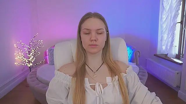 CelesteNoir online show from 03.04.26