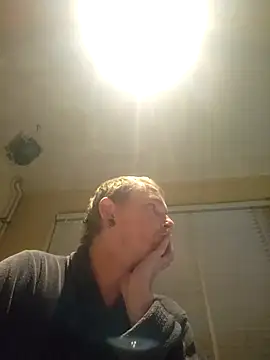 piercingpik online show from 10.15.25