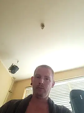 piercingpik online show from 07.08.26
