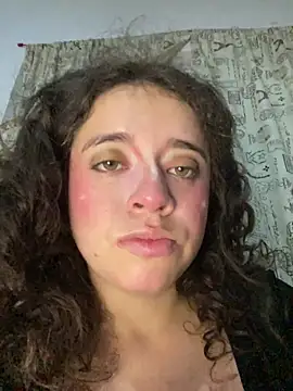 Lucy YupiSweet online show from 11.25.25