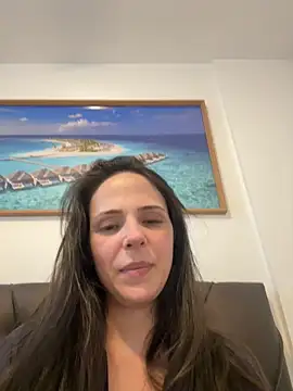 Lady LauraRose online show from 12.15.25