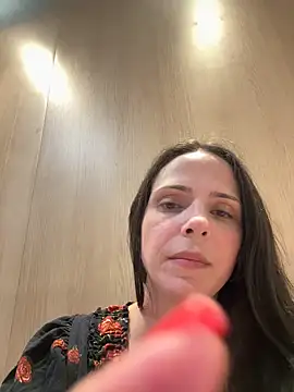 Lady LauraRose online show from 01.06.26