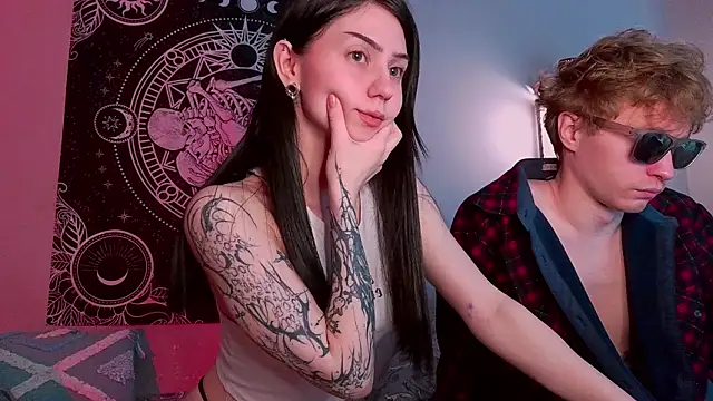 Snapshot of poisondevotion chatting on 02.20.26 poisondevotion online show from 02.20.26