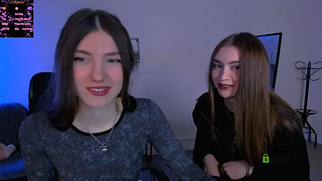 Snapshot of barbara_crazy chatting on 09.14.25 barbara crazy online show from 09.14.25
